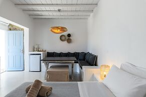 Mykonos Supreme Comfort Suites & Villas