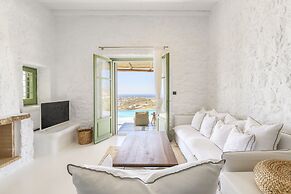 Mykonos Supreme Comfort Suites & Villas
