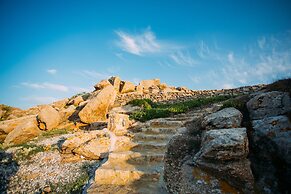 Mykonos Supreme Comfort Suites & Villas