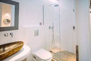 Mykonos Supreme Comfort Suites & Villas