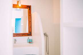 Mykonos Supreme Comfort Suites & Villas