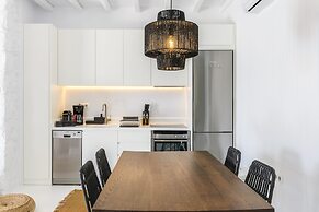 Mykonos Supreme Comfort Suites & Villas