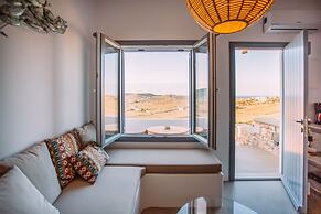 Mykonos Supreme Comfort Suites & Villas