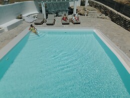 Mykonos Supreme Comfort Suites & Villas