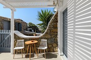 Mykonos Supreme Comfort Suites & Villas