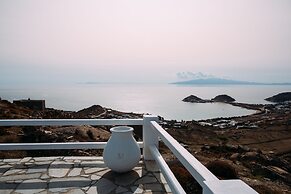 Mykonos Supreme Comfort Suites & Villas