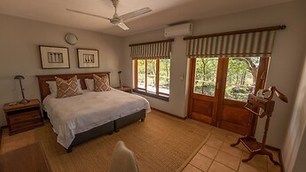 Rockfig Lodge Madikwe