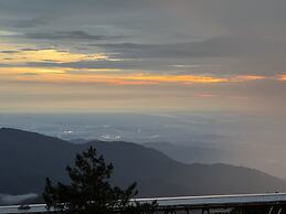 Genting Ria Apartment by C&T