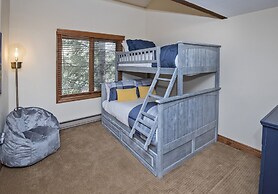 Timberfalls 1706 3 Bedroom Condo by RedAwning