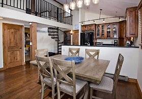 Timberfalls 1706 3 Bedroom Condo by RedAwning