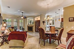 Exclusive Gated Villas at Summer Beach, Short Walk to the Beach by Red