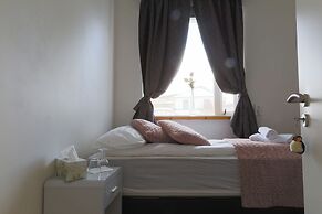 The Apartment - Öbbuhús