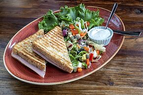 The Apartment - Öbbuhús