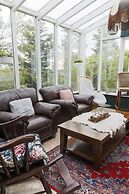 The Apartment - Öbbuhús