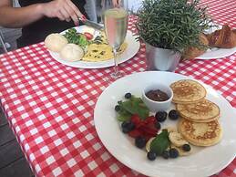 Imperial Apartments - Balticana II