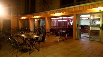 Brit Hotel Confort Helios Agde