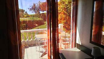 Brit Hotel Confort Helios Agde