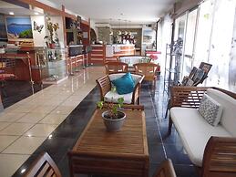 Brit Hotel Confort Helios Agde