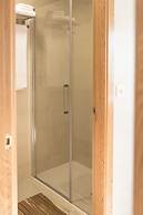 Albergue La Yalga - Hostel