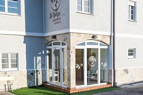 Albergue La Yalga - Hostel