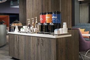 Tru by Hilton Mt Pleasant Charleston