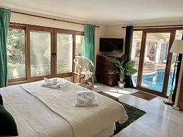 Jardines De La Reina Boutique B&B