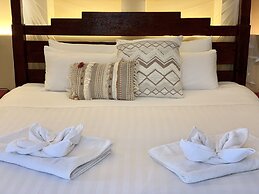 Jardines De La Reina Boutique B&B