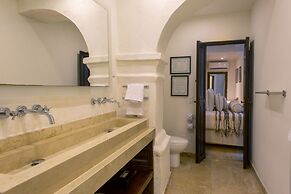 Leones de Alba Hotel Boutique