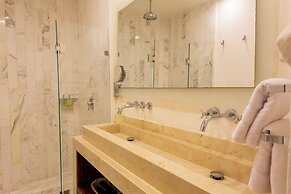 Leones de Alba Hotel Boutique