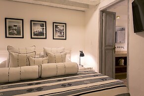 Leones de Alba Hotel Boutique