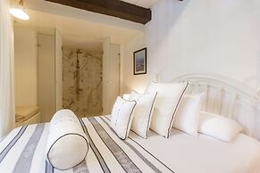 Leones de Alba Hotel Boutique