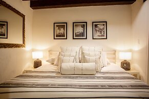 Leones de Alba Hotel Boutique