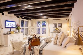 Leones de Alba Hotel Boutique