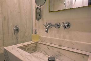 Leones de Alba Hotel Boutique