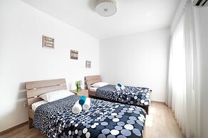 Pebble Beach Holiday Apartments