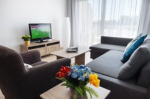 Pebble Beach Holiday Apartments