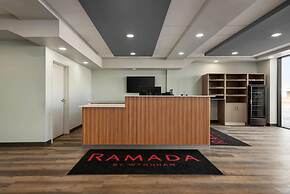 Ramada by Wyndham West Edmonton Hotel & Suites