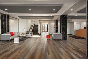 Ramada by Wyndham West Edmonton Hotel & Suites