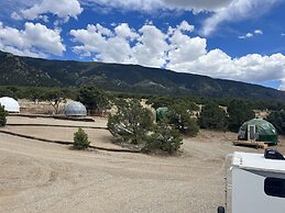 Great Sand Dunes Lodge