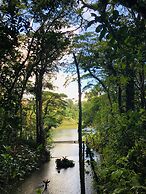 Burbi Lake Lodge Monteverde