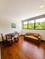 Burbi Lake Lodge Monteverde