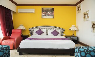 Treebo Tryst Royal Palm