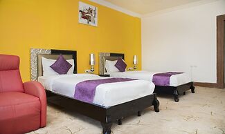 Treebo Tryst Royal Palm