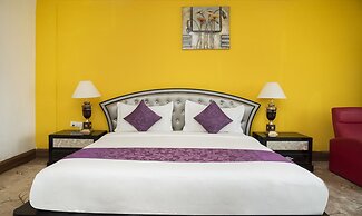 Treebo Tryst Royal Palm