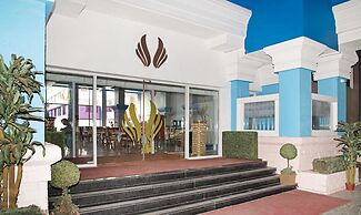 Treebo Tryst Royal Palm