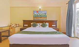 Treebo Premium Dona Eliza, 700 metres from Calangute Beach