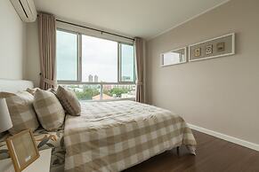 Baan Kunkoey & KuKeange by Passionata