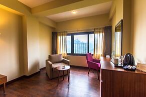 Mount Himalayan Hotel