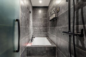 HeSu DESIGNER Hotel & Suites - Xi'an Drum Tower & YONGNING Gate Branch