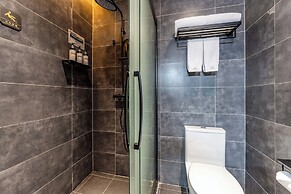 HeSu DESIGNER Hotel & Suites - Xi'an Drum Tower & YONGNING Gate Branch